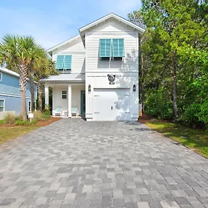  Holiday home Aqua Vida
